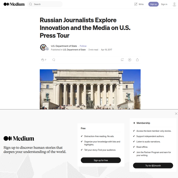 Russian Journalists Explore Innovation and the Media on U.S. Press Tour