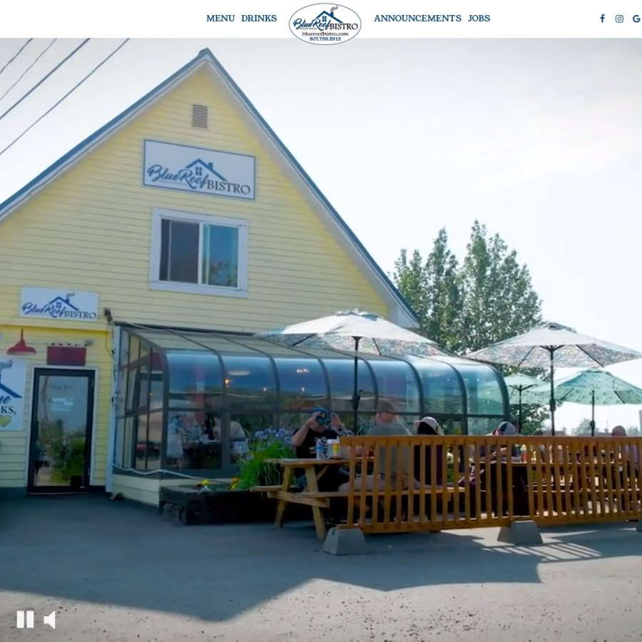 blueroofbistro.com homepage screenshot