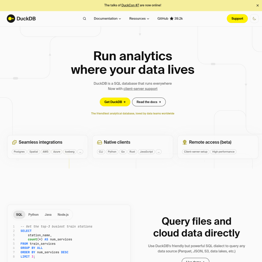 duckdb.org homepage screenshot
