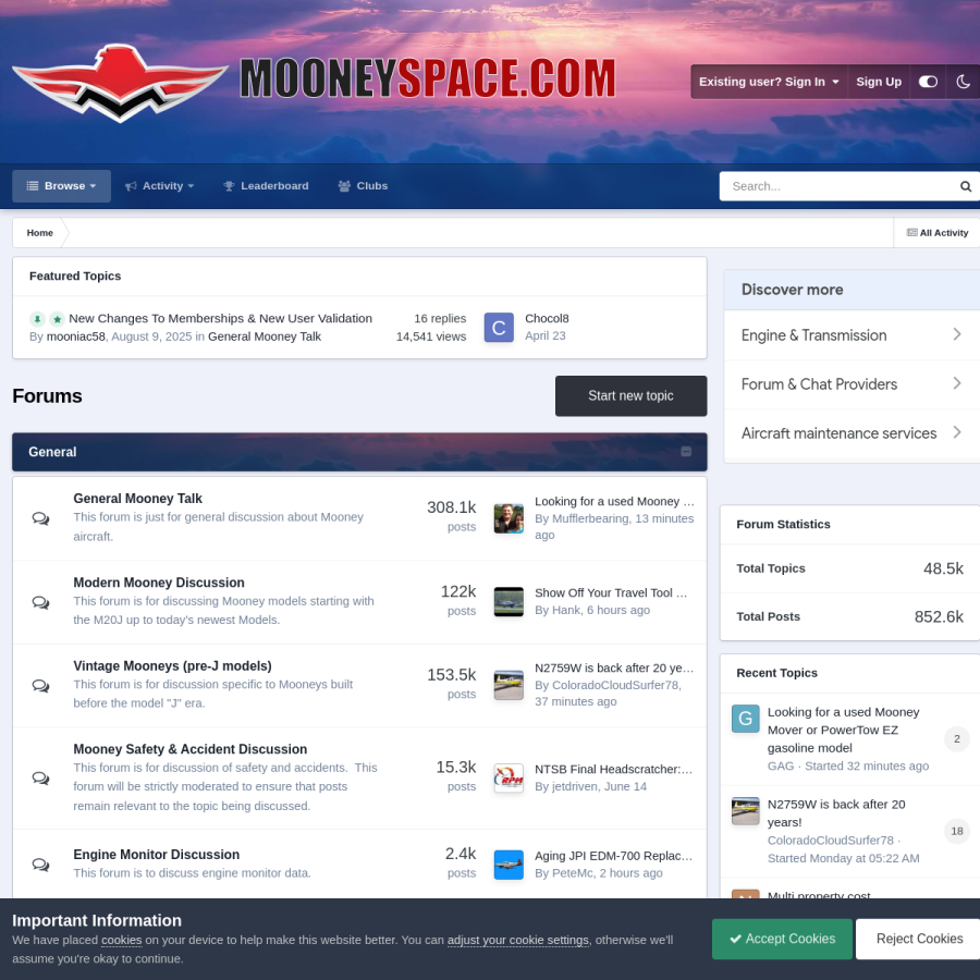 mooneyspace.com homepage screenshot