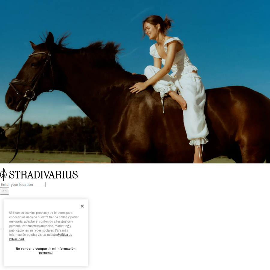 stradivarius.com homepage screenshot