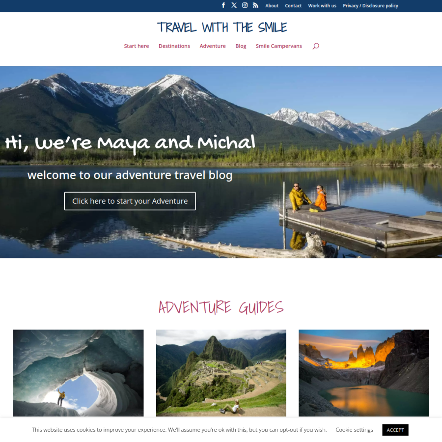 travelwiththesmile.com homepage screenshot