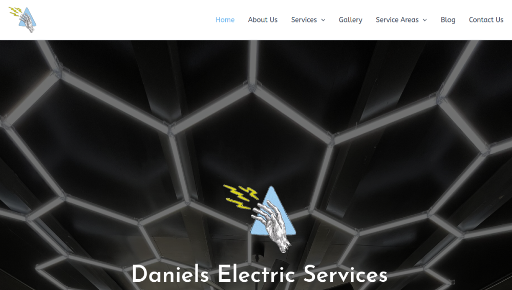 Website screenshot of Daniels Electric