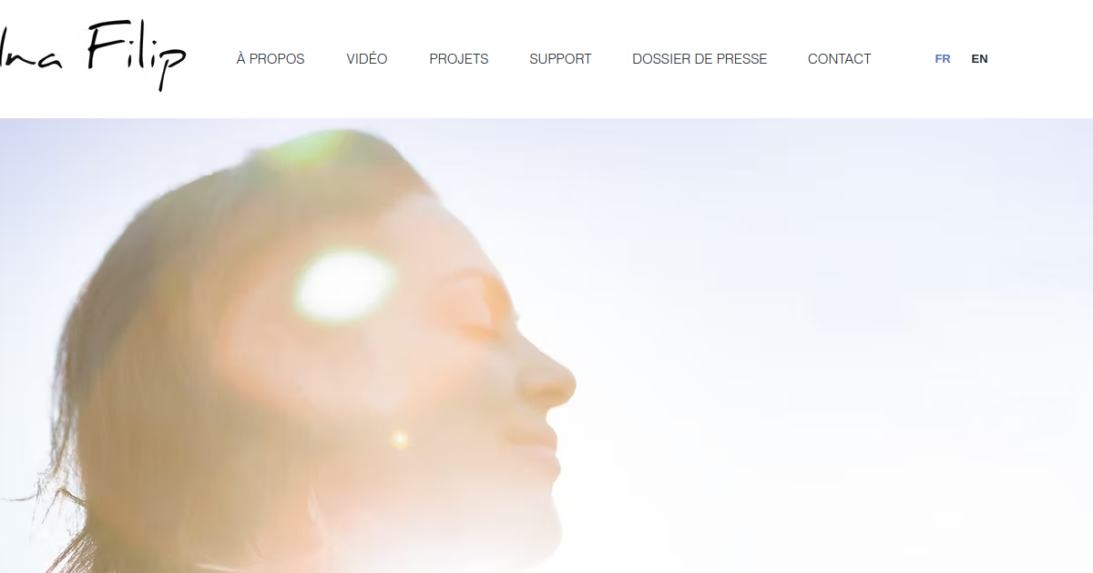 EPK para artista canadense coberta pelo New York Times