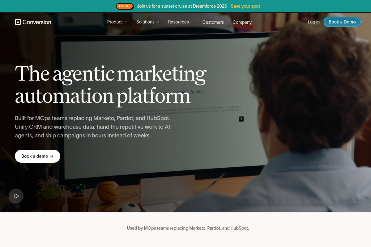 Screenshot of the Style AI website
