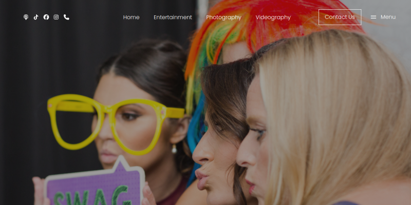Experience An Entertainment Photo Booth website screenshot