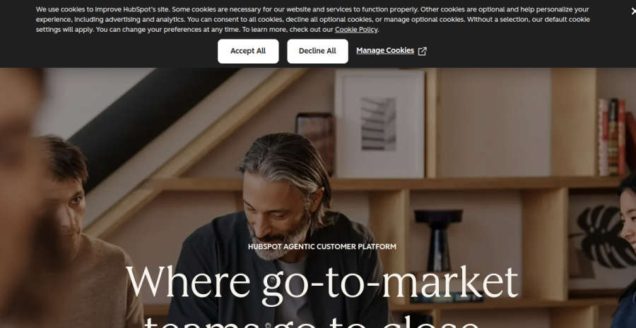 HubSpot CRM website screenshot